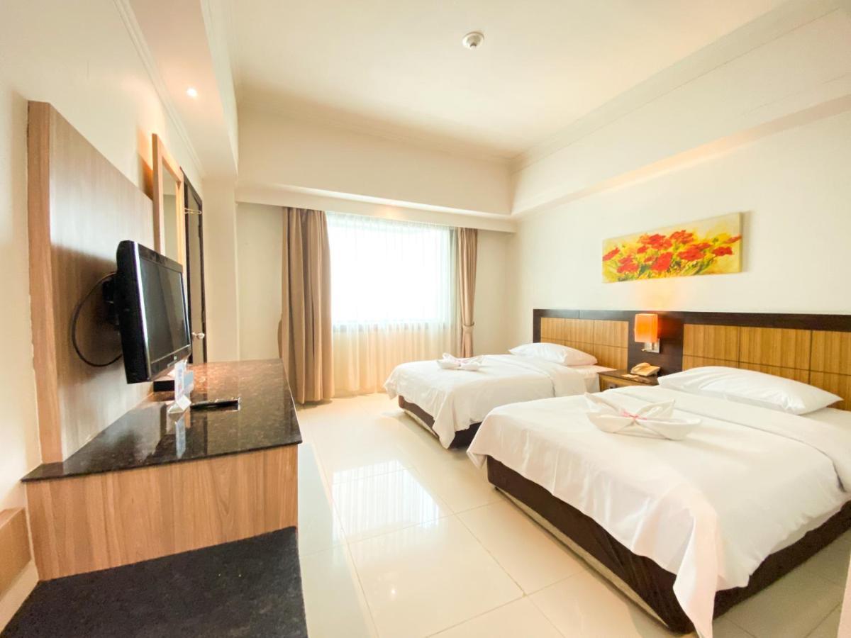 Orchardz Jayakarta Hotell Exteriör bild