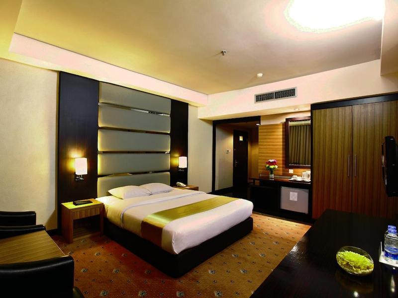 Orchardz Jayakarta Hotell Exteriör bild